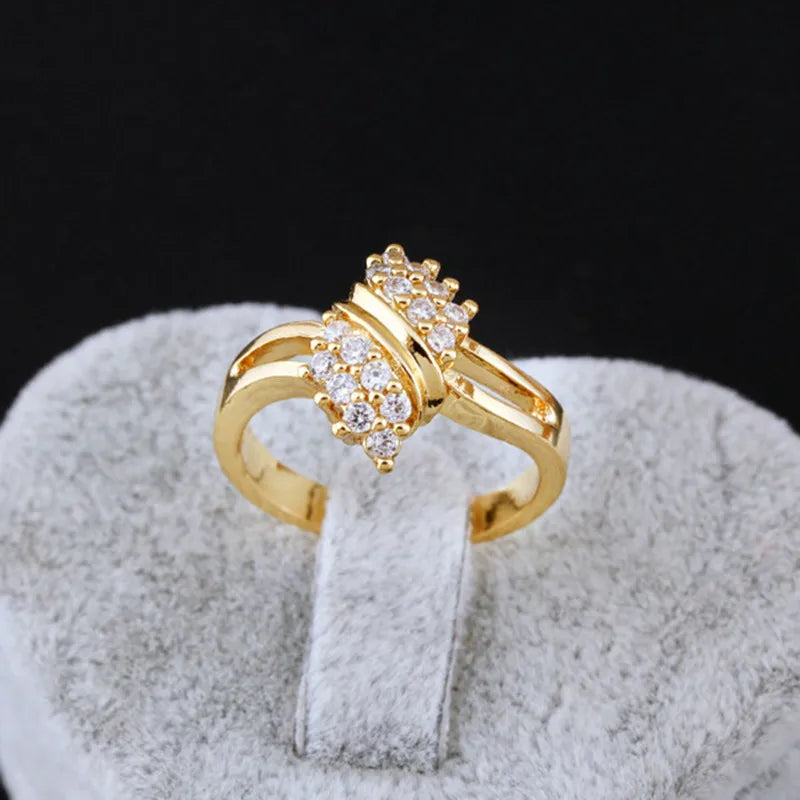 Anel Feminino Isabella 14k